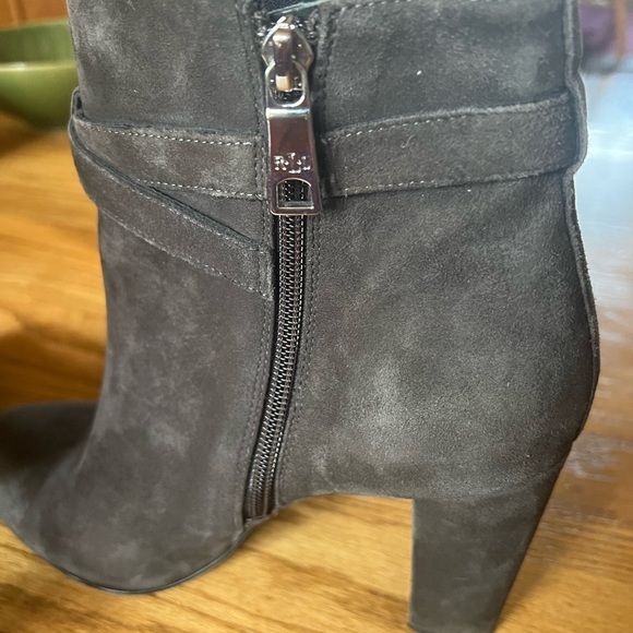 LAUREN RALPH LAUREN VIANCA BOOTIE size 10 - Picture 9 of 9
